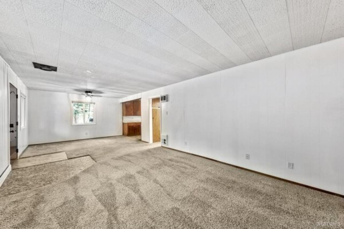 2 bedrooms House in South Lake Tahoe, USA No. 393565