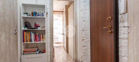 4 rooms Apartment in Turin, Italy No. 134675 6
