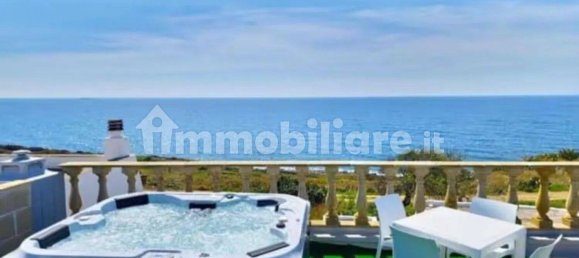 8 غرف نوم فيلا في Patù, Italy رقم 228940 3