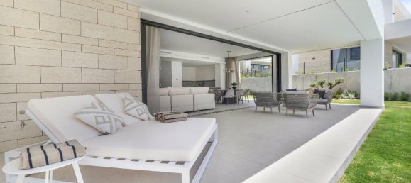 6 bedrooms Villa in Marbella, Spain No. 109016 13