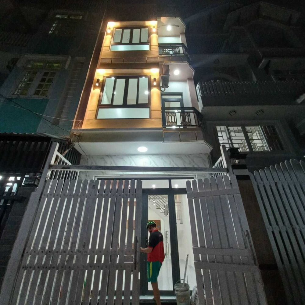 52m² Townhouse in District 7, Vietnam No. 19253