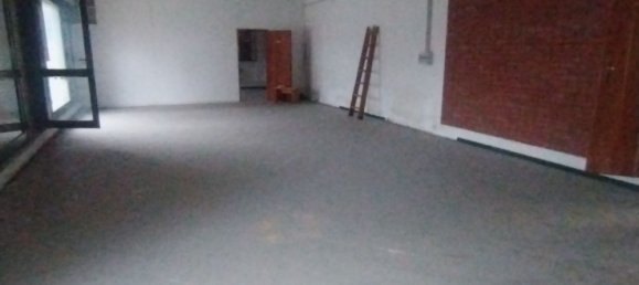 142m² Commercial property in Coriano, Italy No. 206220 3