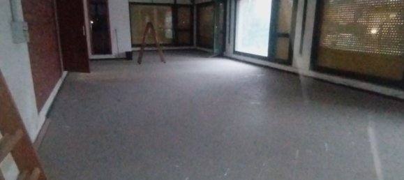 142m² Commercial property in Coriano, Italy No. 206220 6