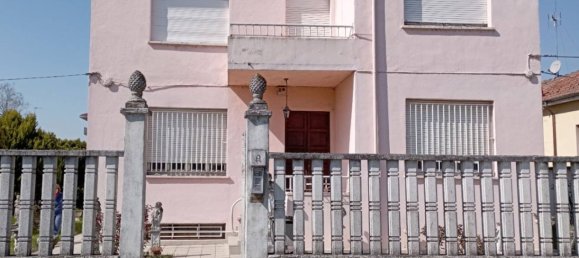 3 غرف نوم فيلا في Pavia, Italy رقم 16204 2