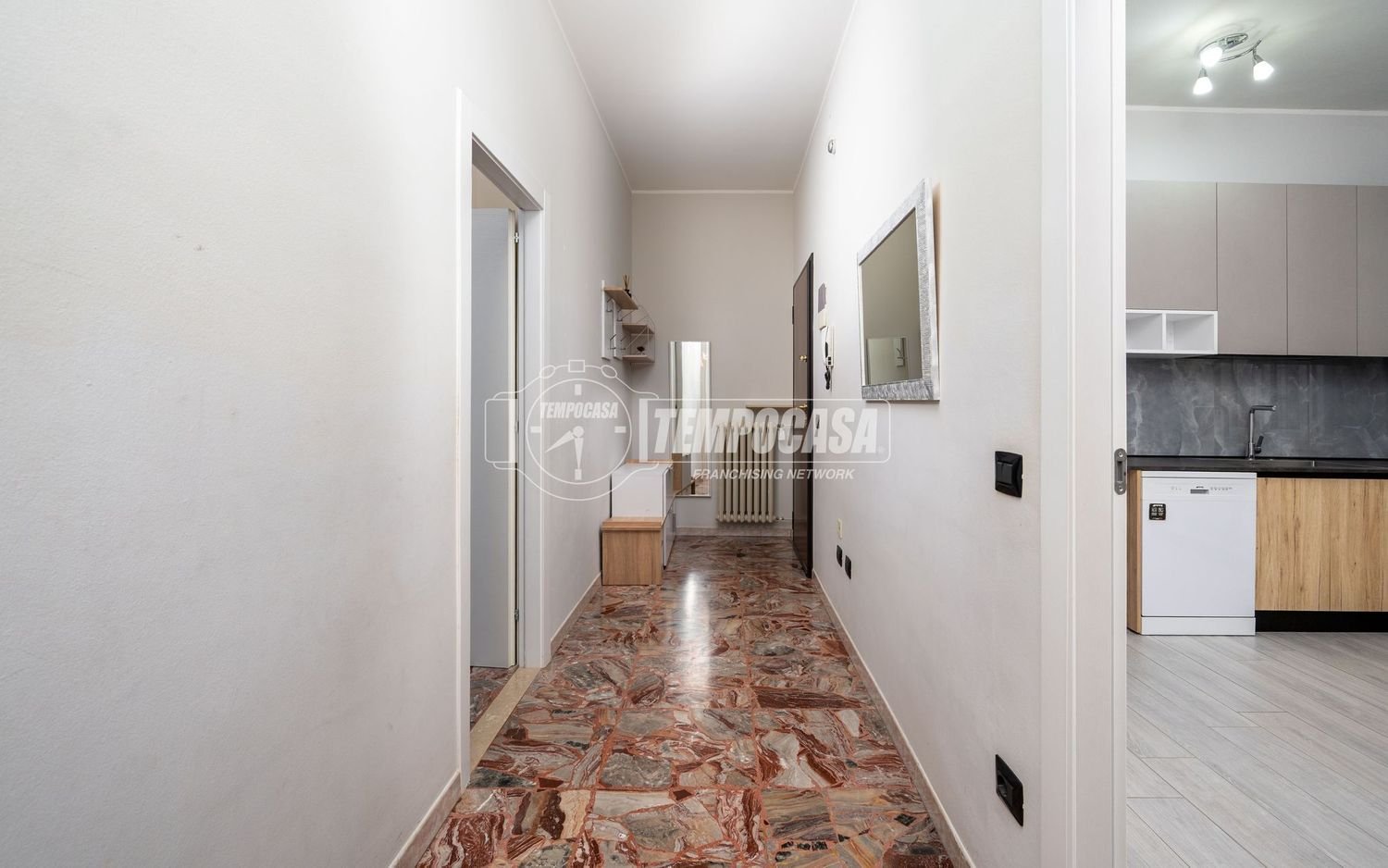 3 chambres Appartement à Reggio Emilia, Italy No. 341755