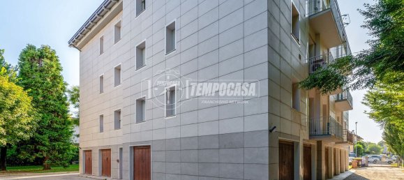 3 chambres Appartement à Reggio Emilia, Italy No. 341755 23