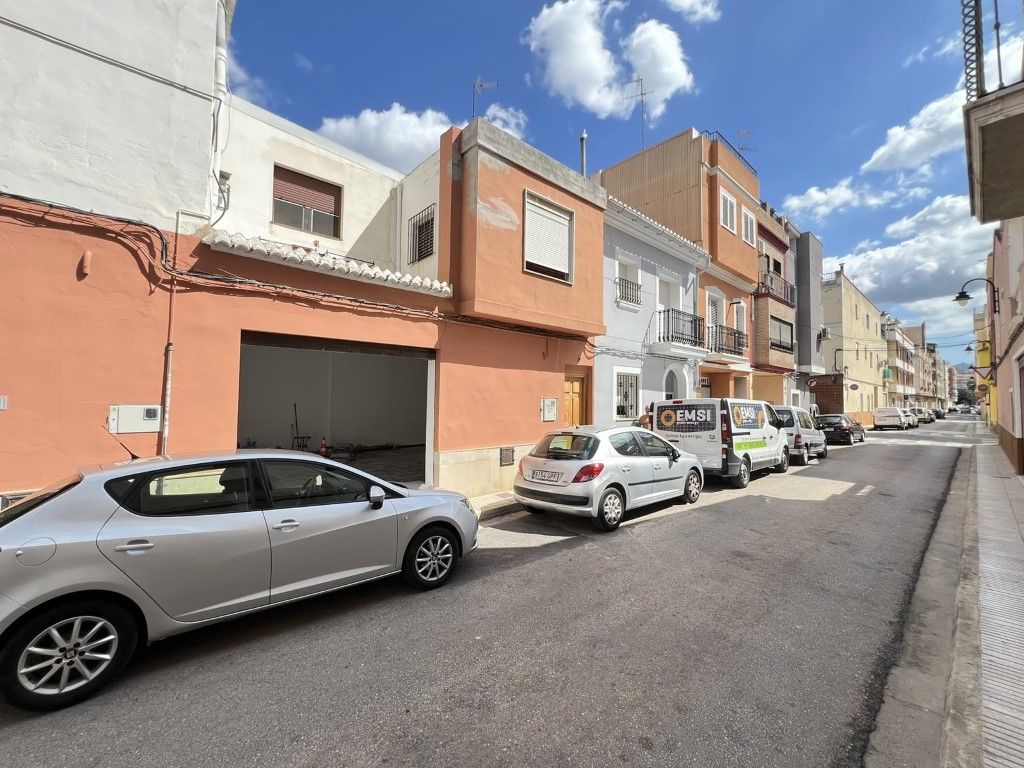 Garage in Alzira, Spain 20m², Nr. 135567