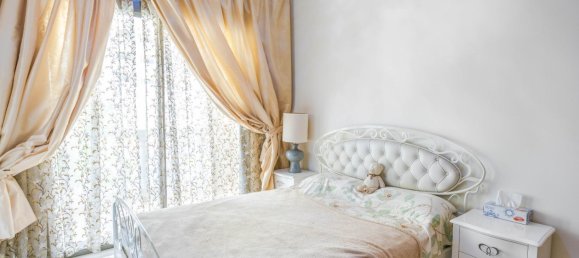 Moradia em banda T3 em Al Hamra Village, UAE N.º 107006 12