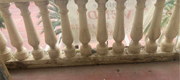 6 rooms Apartment in Albenga, Italy No. 116076 3