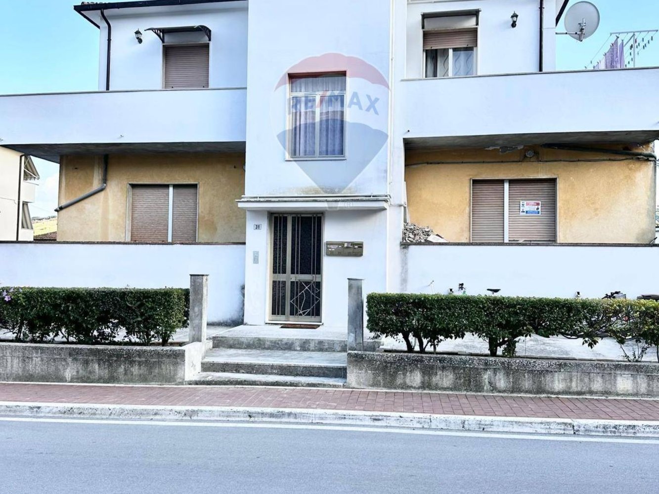 2 bedrooms Apartment in Pineto, Italy No. 288433