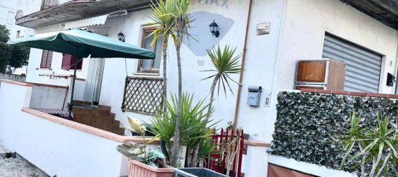 2 bedrooms Apartment in Pineto, Italy No. 288433 2