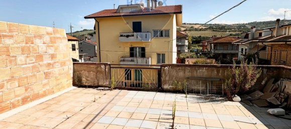 2 bedrooms Apartment in Pineto, Italy No. 288433 14