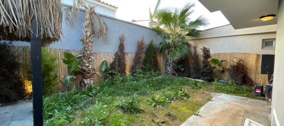 Villa 3+1 in Cesme, Turkey No. 34102 5