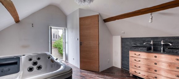 3 Schlafzimmer Haus in Escrennes, France, Nr. 65993 18