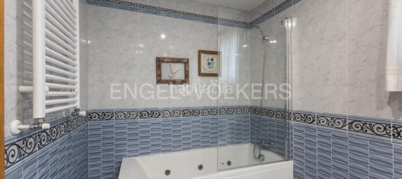 5 bedrooms Villa in Castellon, Spain No. 133985 25