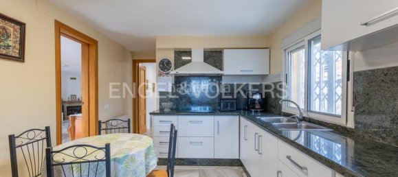 5 bedrooms Villa in Castellon, Spain No. 133985 9