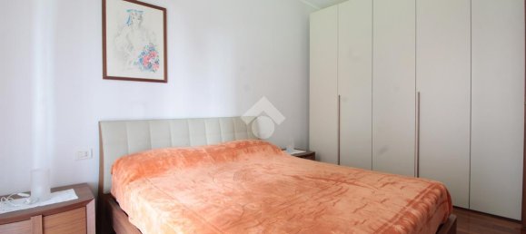 2-salle Appartement à Aicurzio, Italy No. 17622 18