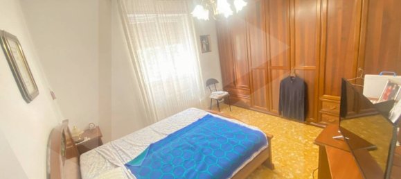 2-salle Appartement à Rome, Italy No. 30490 17