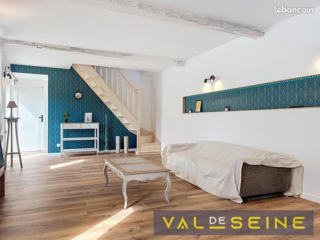 3 chambres Maison à Quincampoix, France No. 356104