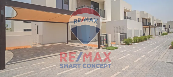 5 bedrooms Villa in Yas Island, UAE No. 66766 9