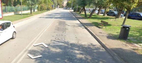 1015m² Commercial property in Riccione, Italy No. 307125 8