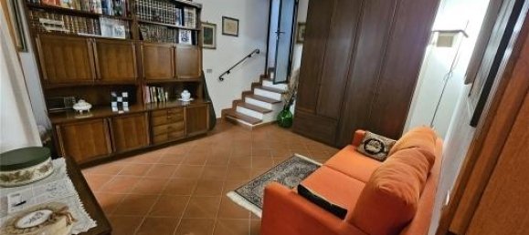 8 rooms Villa in Rignano sull'Arno, Italy No. 30956 30