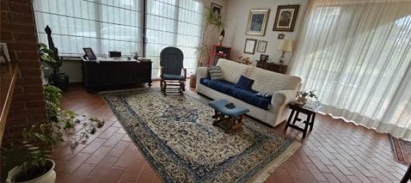 8 rooms Villa in Rignano sull'Arno, Italy No. 30956 6