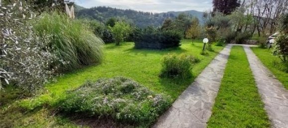 8 rooms Villa in Rignano sull'Arno, Italy No. 30956 4