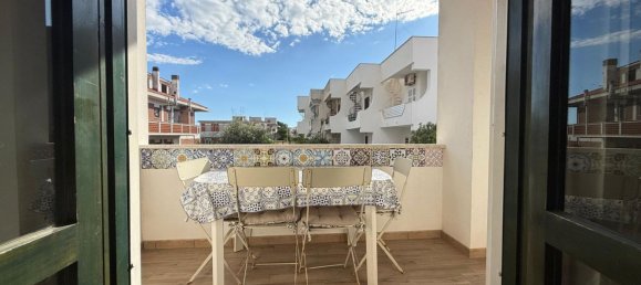 Dúplex de 3 habitaciónes en Ardea, Italy No. 277582 2