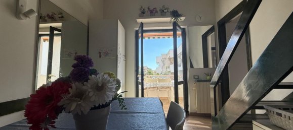 Dúplex de 3 habitaciónes en Ardea, Italy No. 277582 3