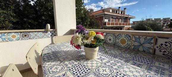 Dúplex de 3 habitaciónes en Ardea, Italy No. 277582 12