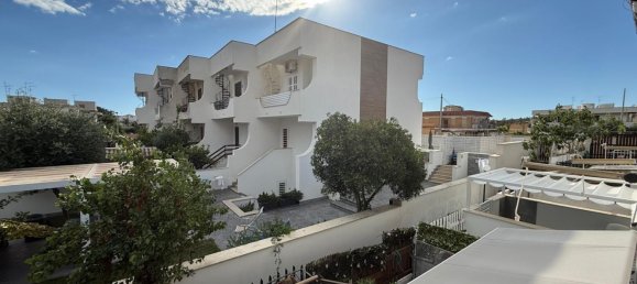 Dúplex de 3 habitaciónes en Ardea, Italy No. 277582 10