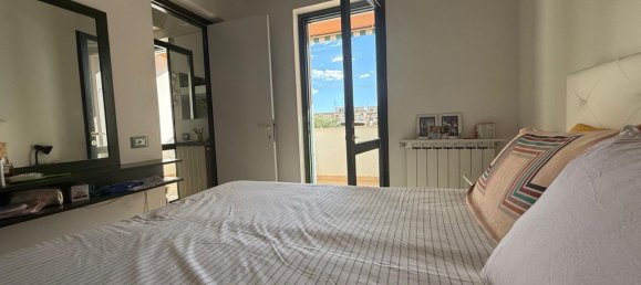 Dúplex de 3 habitaciónes en Ardea, Italy No. 277582 18