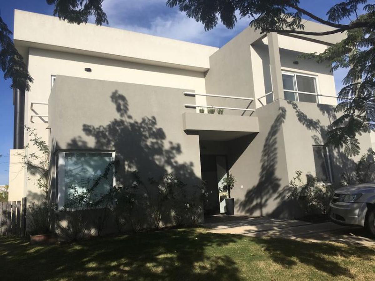 4 Schlafzimmer Haus in Tigre, Argentina, Nr. 59987