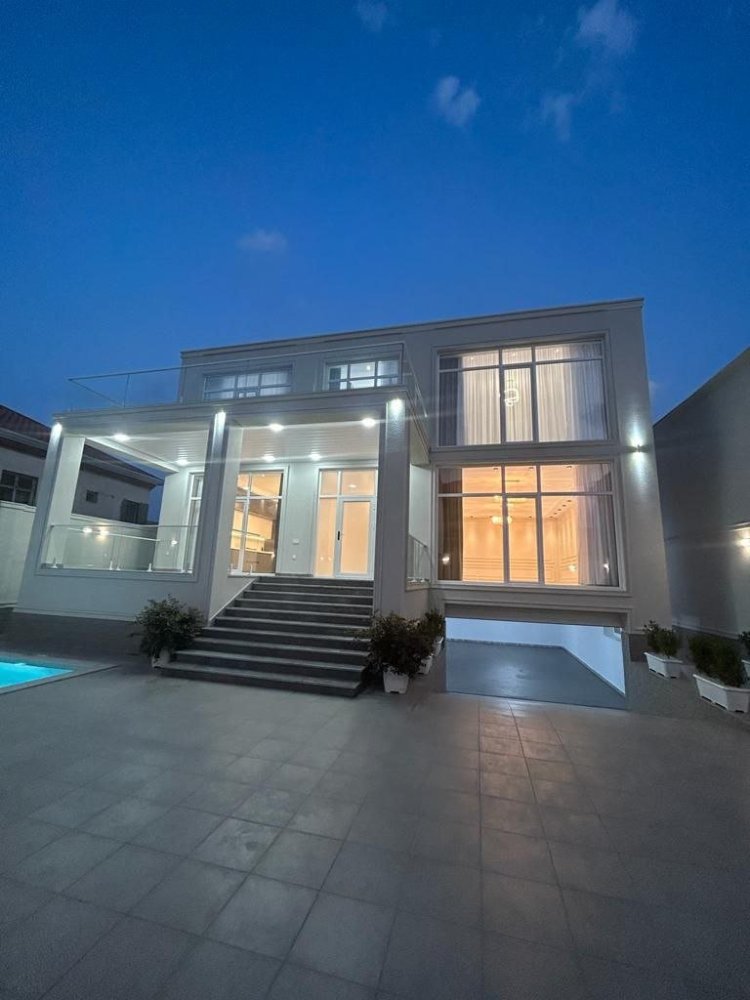 6 chambres Villa à Sabunchu, Azerbaijan No. 1205