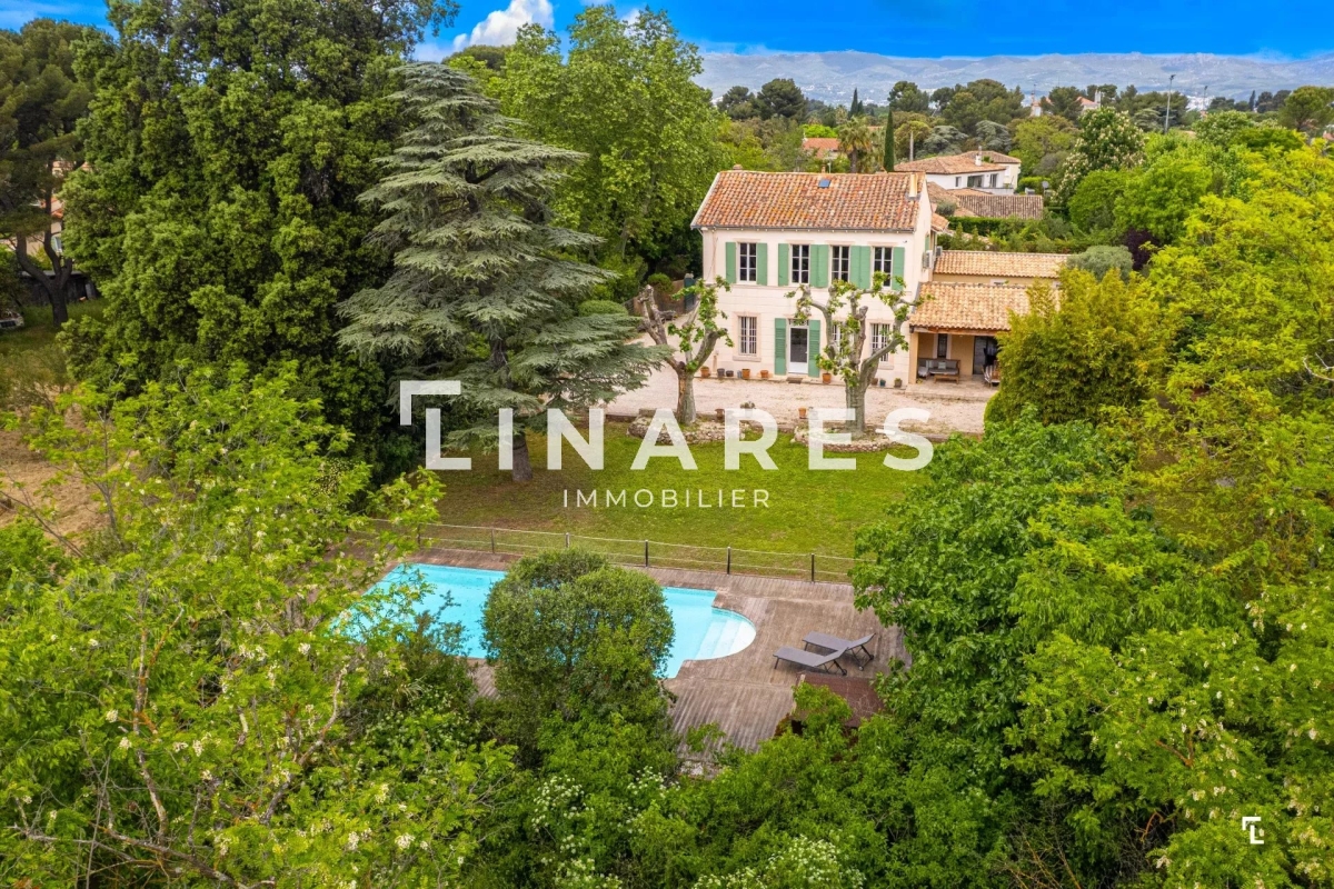 7-Zimmer Schlösser in Marseille, France, Nr. 285586