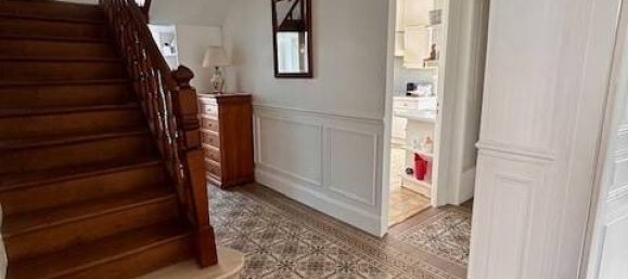 Casa de 4 dormitorios en Montargis, France No. 231201 2