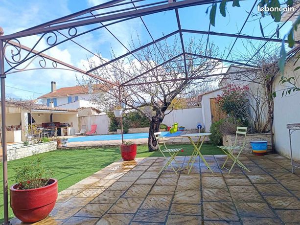 4 chambres Maison à Istres, France No. 311114