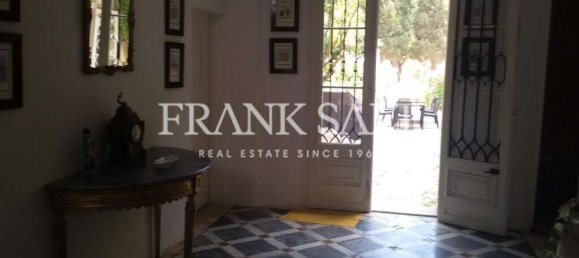 2 bedrooms Townhouse in Balzan, Malta No. 8700 2