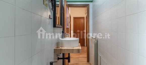 3 Schlafzimmer Wohnung in Florence, Italy, Nr. 35201 15