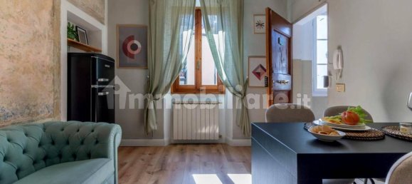 3 Schlafzimmer Wohnung in Florence, Italy, Nr. 35201 3