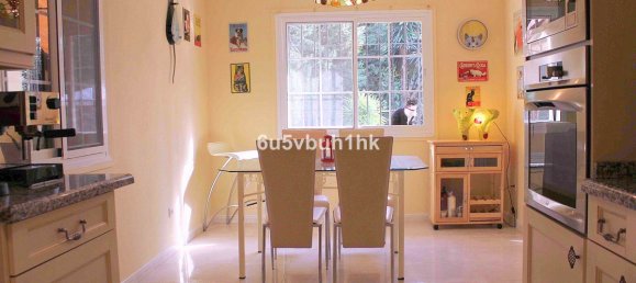 4 bedrooms Villa in Mijas, Spain No. 186897 9