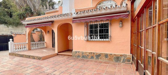 4 bedrooms Villa in Mijas, Spain No. 186897 2