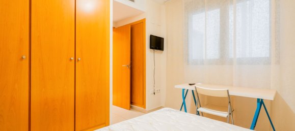 Apartamento de 3 dormitorios en Valencia, Spain No. 171546 16