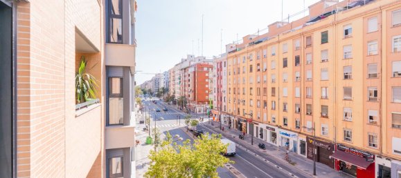 Apartamento de 3 dormitorios en Valencia, Spain No. 171546 5
