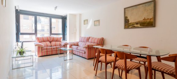 Apartamento de 3 dormitorios en Valencia, Spain No. 171546 3