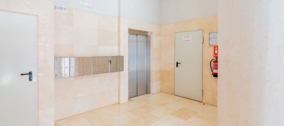 Apartamento de 3 dormitorios en Valencia, Spain No. 171546 20