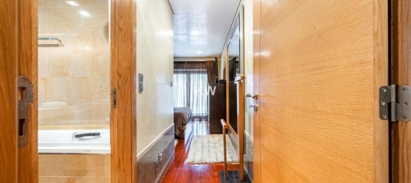 Casa de 4 dormitorios en Vila Nova de Gaia, Portugal No. 136253 12