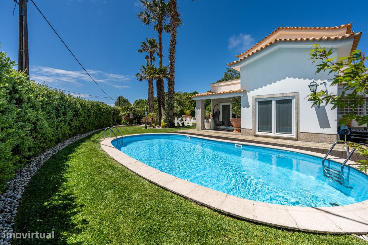 Casa de 4 dormitorios en Vila Nova de Gaia, Portugal No. 136253