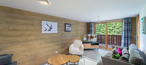 3 bedrooms Apartment in Les Allues, France No. 1052 2